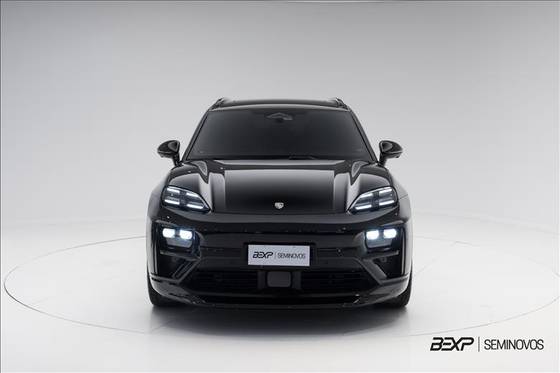 PORSCHE MACAN TURBO ELÉTRICO PORSCHE MACAN TURBO ELÉTRICO
